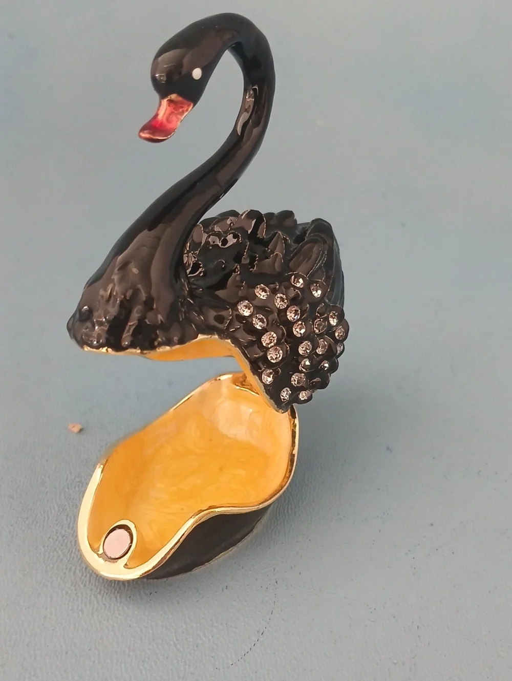 N/A decorative black
